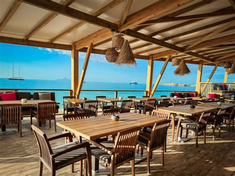 Top St Maarten Restaurants in Philipsburg, Maho & Simpson Bay