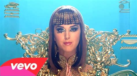 Katy Perry - Dark Horse feat. Juicy J (Video official) VEVO | Music ...