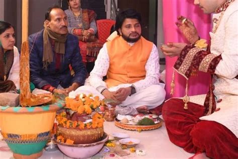 The 10 Best Pandits in Lucknow - Weddingwire.in