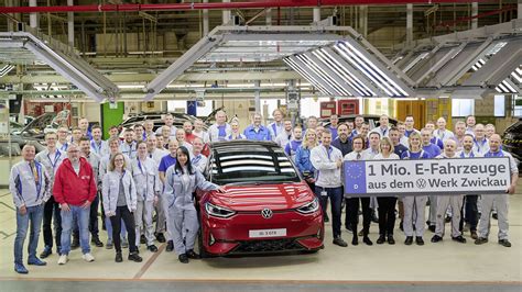 Im Volkswagen Werk Zwickau läuft das einmillionste Elektrofahrzeug vom Band | Volkswagen Newsroom