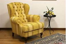 poltrone bergere in tessuto poltrona bergere classica in pelle con lavorazione capitonn 232 poltrone bergere in tessuto poltrona bergere classica in pelle con lavorazione capitonn 232