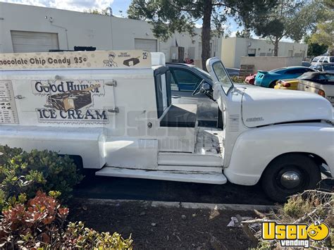 Head-Turning Vintage 1953 Chevy Ice Cream Truck | Antique Mobile Ice ...