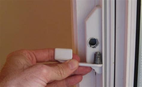 How to Fix Window Lock 的图像结果