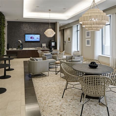 The Flats At River North