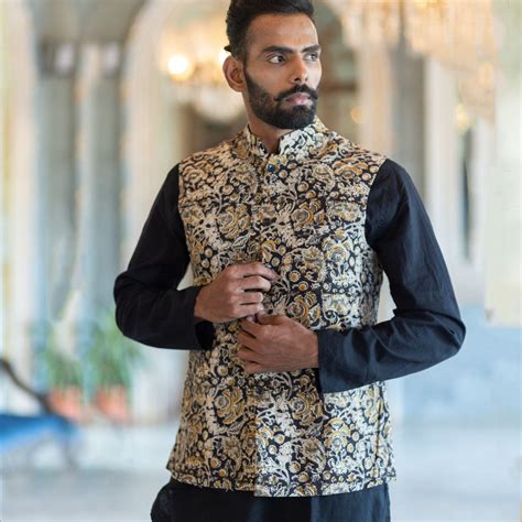Kalamkari Black Motifs Mens Nehru Jacket – Color Weave