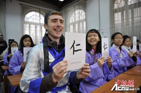 越来越多的中国留学生选择英国留学的原因竟然是...