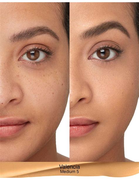 Natural Radiant Longwear Foundation • Valencia