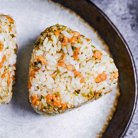 Onigiri Filling Ideas: 10+ Japanese Rice Ball Recipes | Sudachi