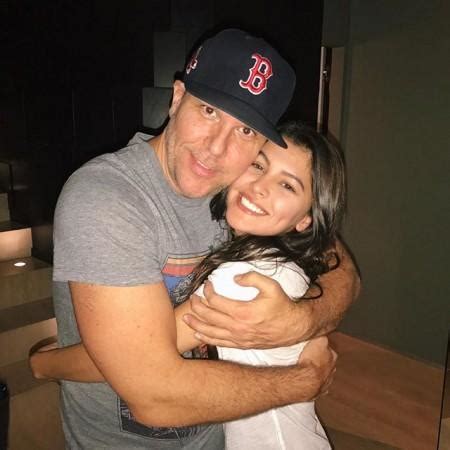 Cradle snatcher Dane Cook opens up about teenage lover - IBTimes India