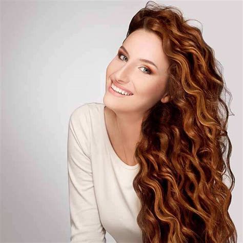 The Easy Hairstyles For Curly Hair Girls | Femina.in