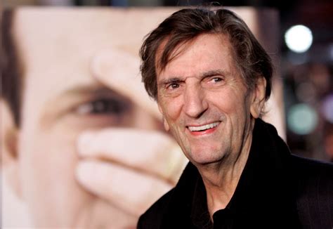 Cult actor Harry Dean Stanton dies at age 91 - IBTimes India