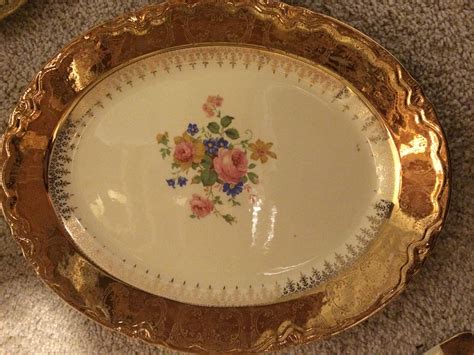 Vogue Dinnerware Warranted 22K Gold - Homer Laughlin | InstAppraisal