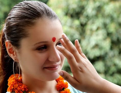 Have You Ever Thought About The Logic Behind Applying Tilak ...