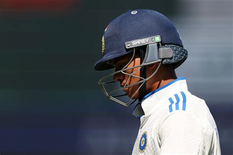 Yashasvi Jaiswal run out heartbreak: India opener upset with Shubman ...