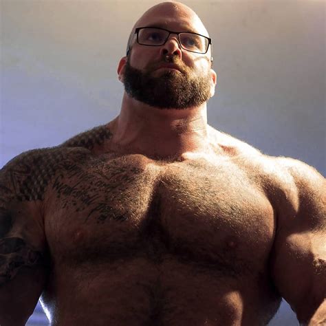 Muscle Lover - The World of Bodybuilders: Giant strong man from Austria - Gerald Gschiel