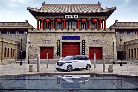 Volkswagen plugs in to growing demand for EVs in China | Autocar ...