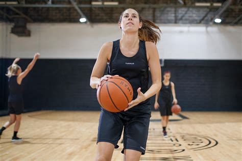 Women Basketball Shorts SH100 Black