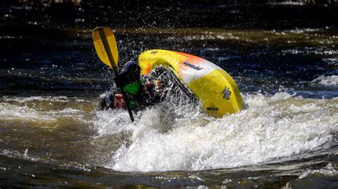 Download wallpaper sport, boat, stream, section sports in resolution ...