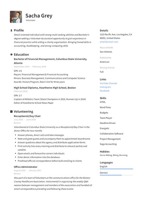 20 Volunteer Resume Examples & Guide for 2023