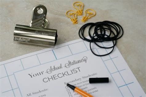 Stationery List for School 的图像结果