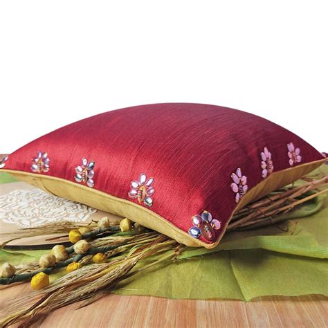 Maroon Cushion Cover – Adikala - Craft Store