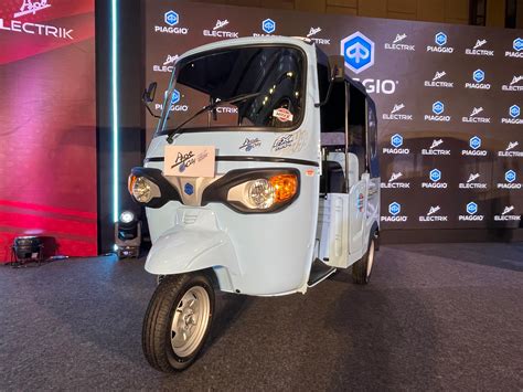 Piaggio Vehicles Launches Apé E-City Ultra and FX Maxx Electric Three ...