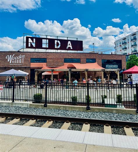 Uptown & Beyond: 36 Best Restaurants In Charlotte NC By Neighborhood