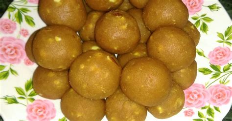 Besan ki laddu Recipe by Aneeta Rai - Cookpad