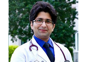 3 Best Pulmonologists in Gurugram - Expert Recommendations
