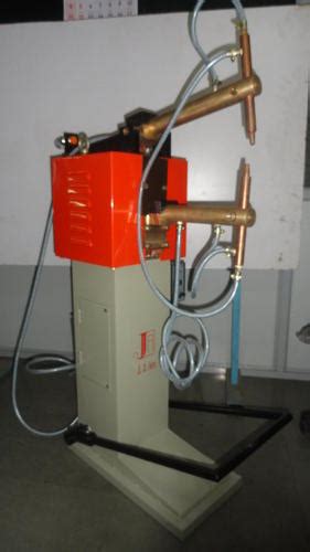 Quality Welding Services | Industrial Welding Machines | JJ ARC