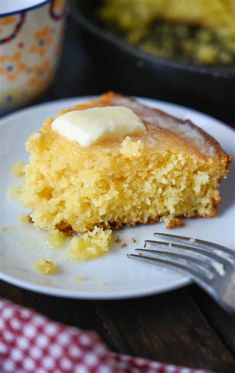 Easy Honey Cornbread Recipe | Sweet Cornbread Recipe