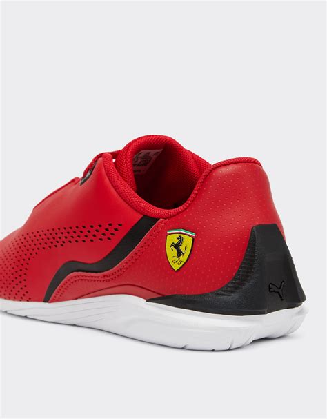Youth Puma for Scuderia Ferrari Drift Cat Decima shoes in Rosso Corsa | Ferrari®