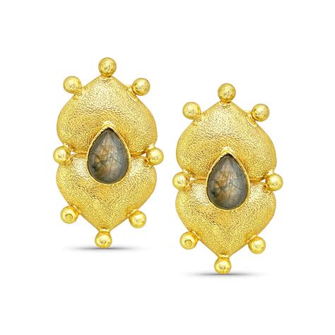 Double Heart Stud Earrings in 18k Gold Plated SKU7581 – Soku Creation