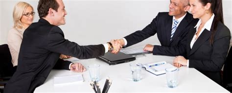 Owner with Business Closing 的图像结果