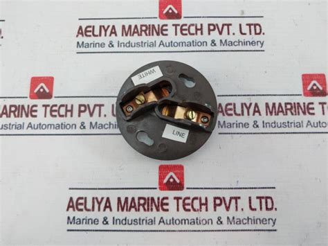 Rig-a-lite 26641 Pendant Connection Block – Aeliya Marine