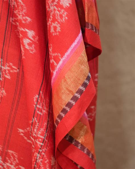 Crimson Bloom Kaftan – Erisri