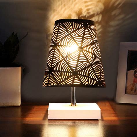 Buy Alsa Etched Table Lamp Online in India | Vaaree