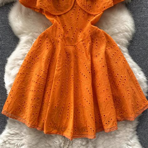 Tempa Hollow out Dress – TrenBee