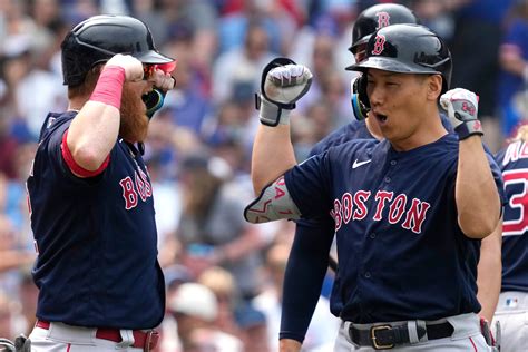 Yoshida hits a grand slam as the Red Sox rout the Cubs 11-5