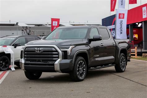 Toyota recalls Tundra models in largest recall this year - Boston News, Weather, Sports | WHDH 7News
