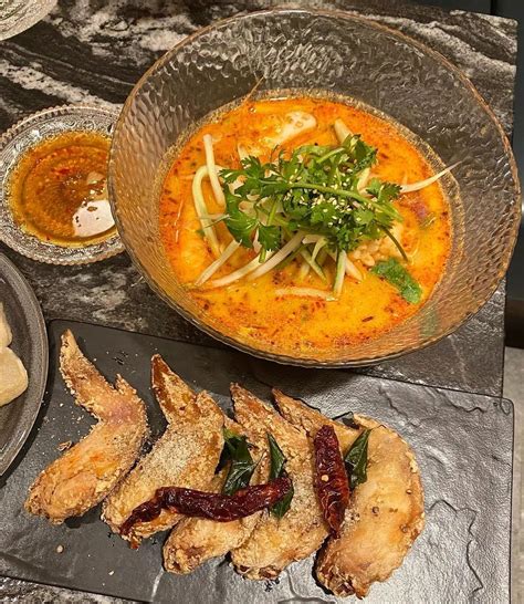 Palais Renaissance Food Guide: 10 Best Places To Eat At | Eatbook.sg