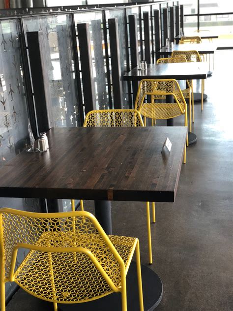 Restaurant Table Design Plan 的图像结果