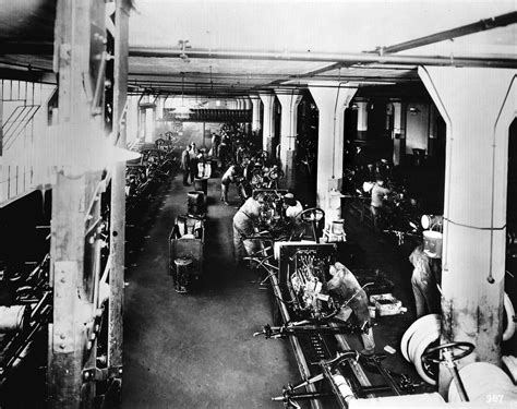 Henry Ford First Assembly Line 的图像结果