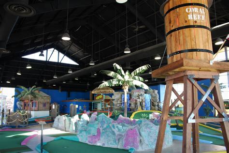 Dive into Fun at Coral Reef Mini Golf in Branson!