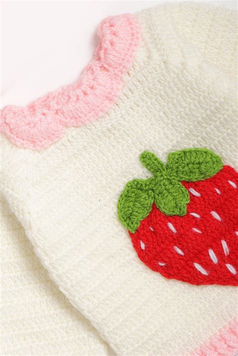 Strawberry Sweetness Pyjama Set - Off White & Baby Pink – The Original Knit