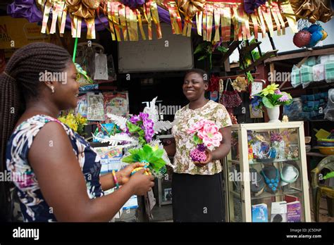 Shop Keeper 的图像结果