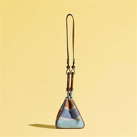 Wood Handle Sling – Swarang Designs