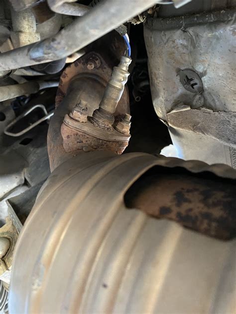 E83 O2 Sensor Location 的图像结果