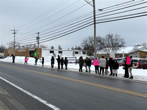 SPCA employees protest, claiming that animals were neglected - syracuse.com
