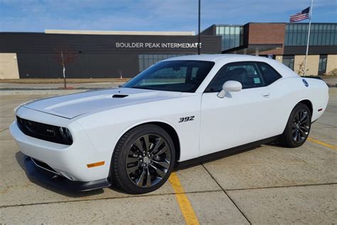 No Reserve: 822-Mile 2014 Dodge Challenger SRT8 6-Speed for sale on BaT Auctions - sold for ...